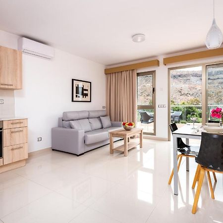 Apartamentos Las Palmeras Puerto De Mogan Ngoại thất bức ảnh